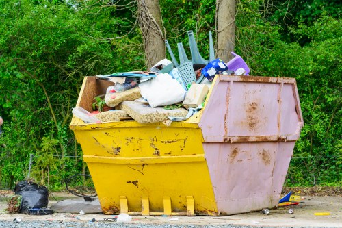 Business waste removal services in Cranford